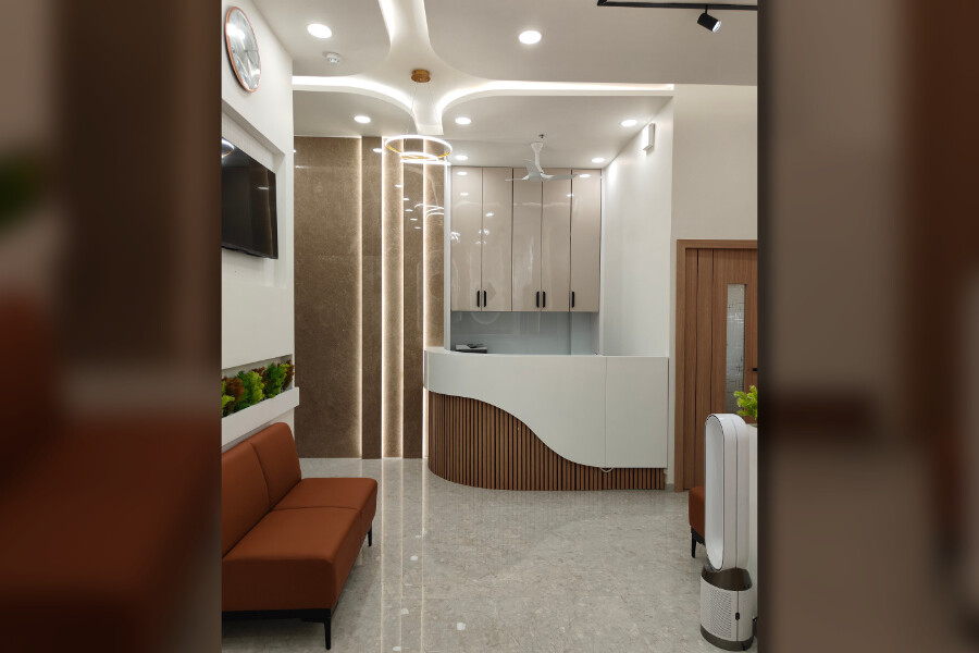 Speciality Clinic Planning & Design - Ace Speciality Clinic - Goregaon - Reception Desk